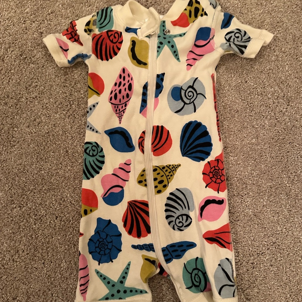 Hanna Andersson seashell short pjs